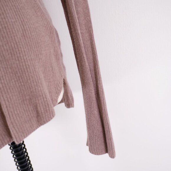 Express Small Beige Open / Cold Shoulder Long Sleeve Knit Blouse Top Small Ribbe - Picture 4 of 10